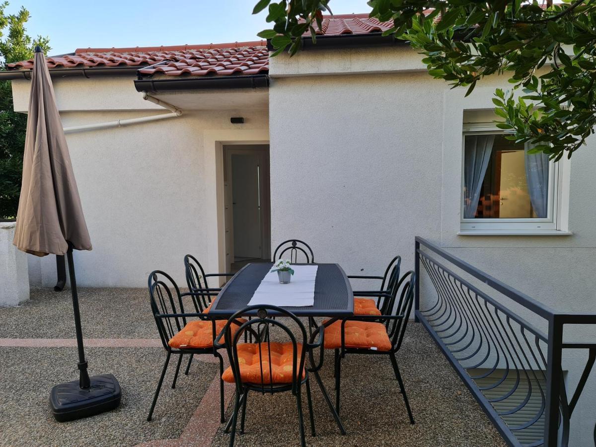 Villa Biondina เซนญ์ ภายนอก รูปภาพ